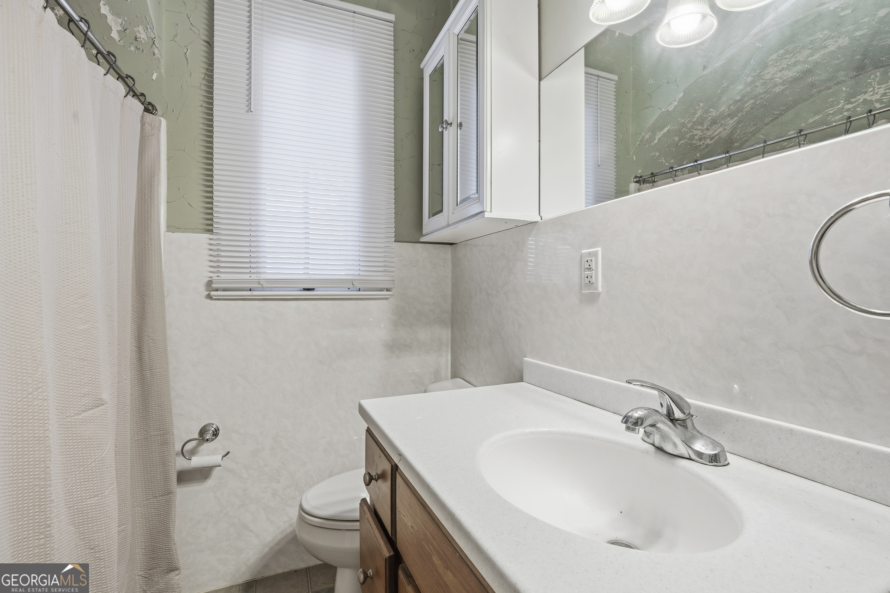131 E Baldwin Street Milledgeville GA 31061