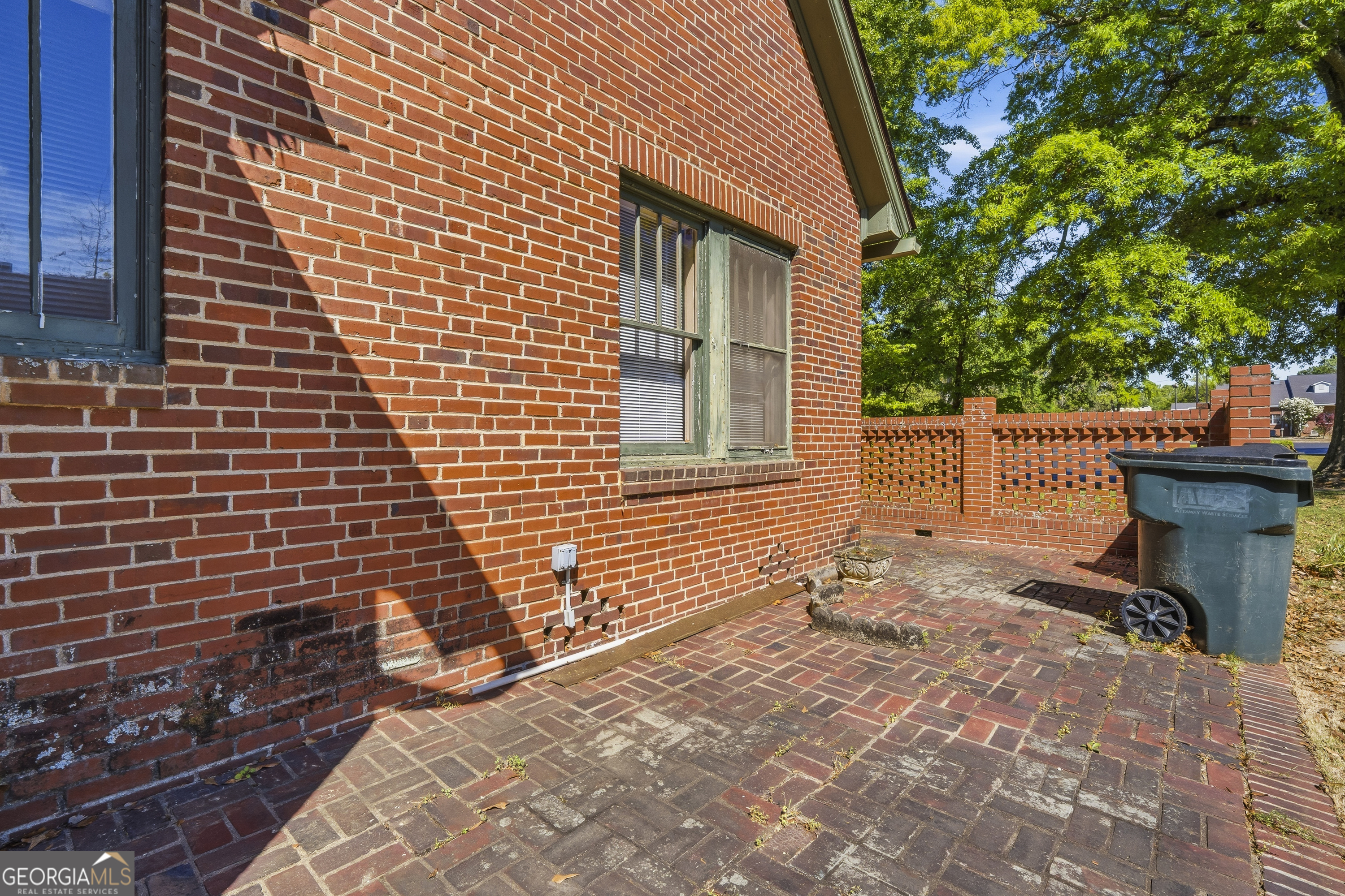 131 E Baldwin Street Milledgeville GA 31061
