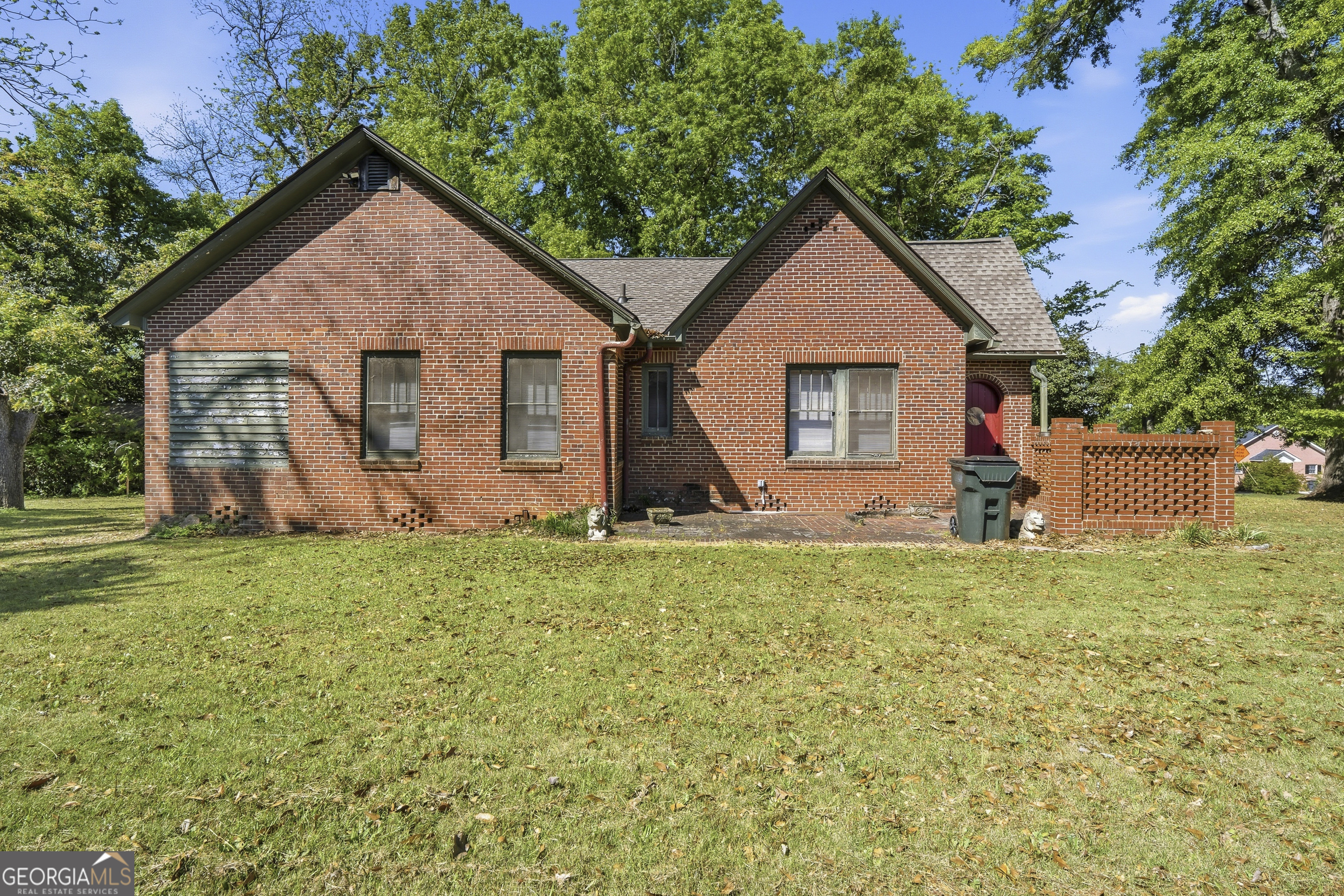 131 E Baldwin Street Milledgeville GA 31061
