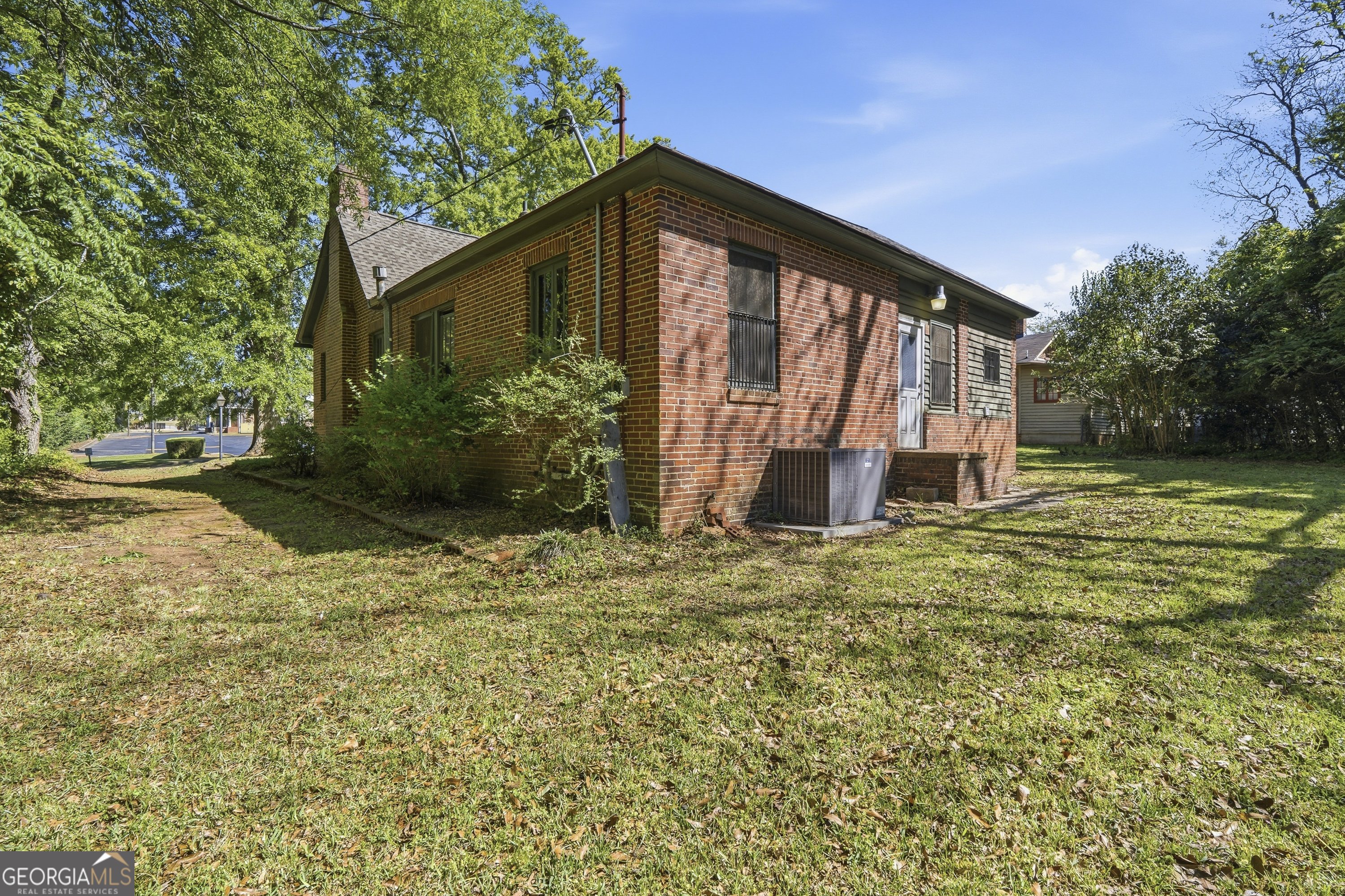 131 E Baldwin Street Milledgeville GA 31061