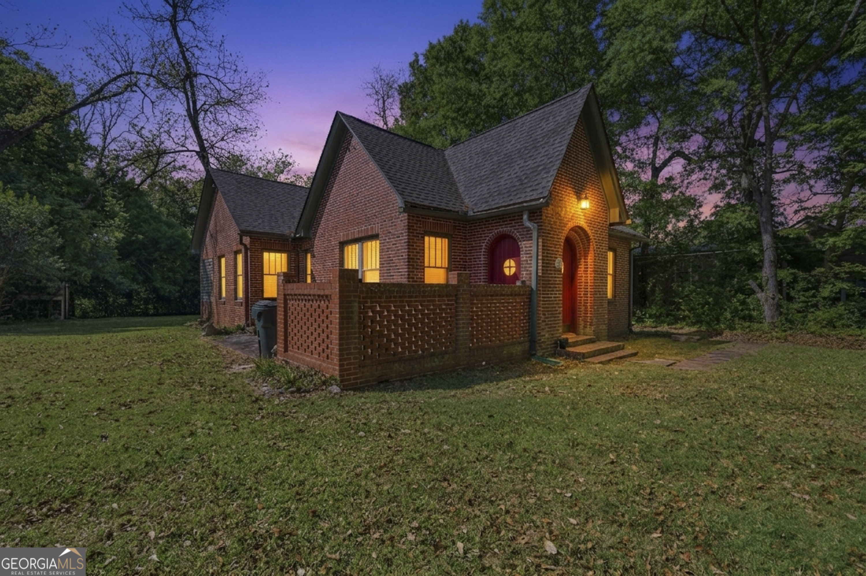 131 E Baldwin Street Milledgeville GA 31061