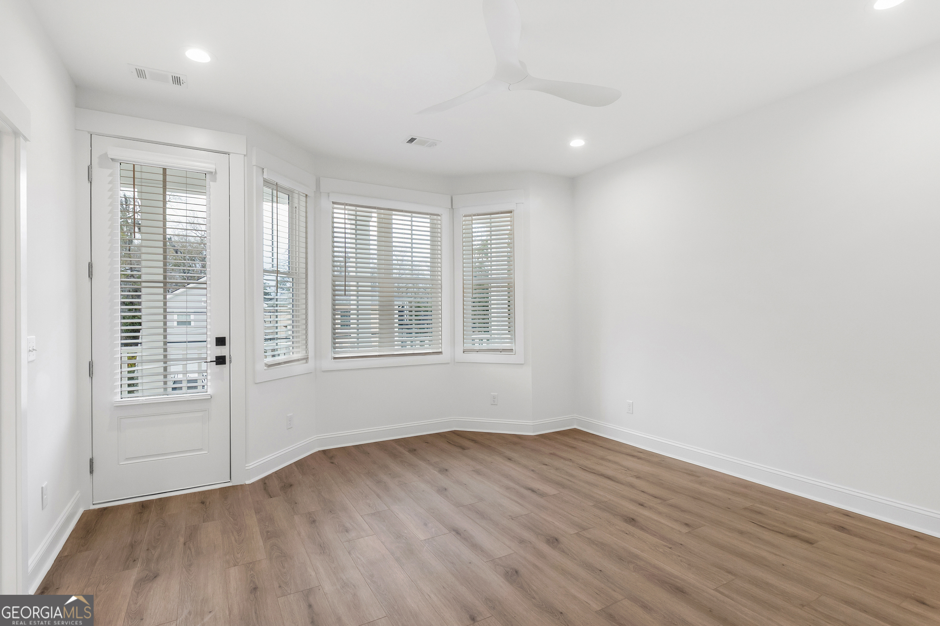 1207 E 34th Street Savannah GA 31404