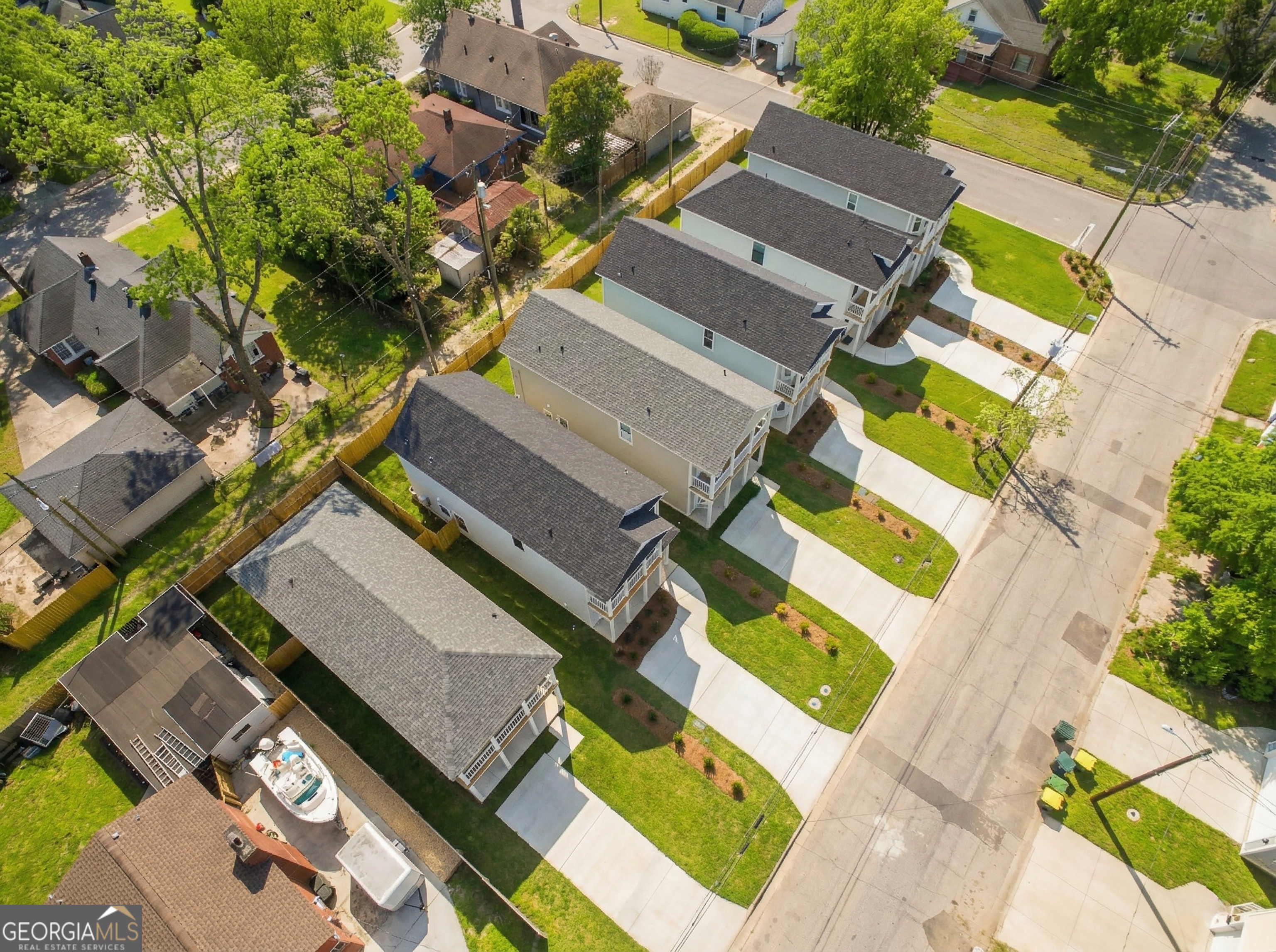1207 E 34th Street Savannah GA 31404
