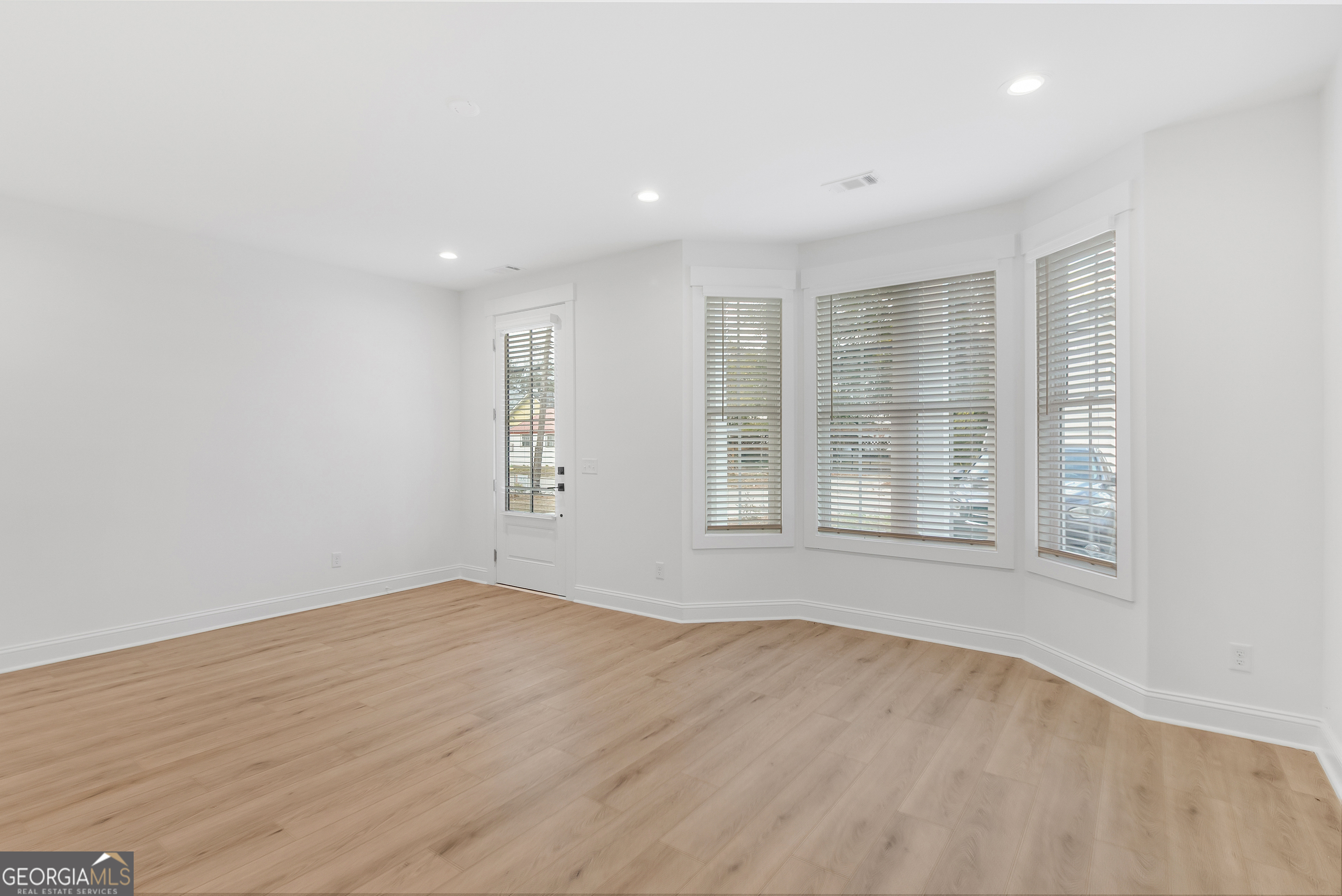 1207 E 34th Street Savannah GA 31404