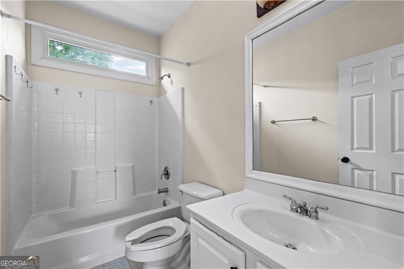 8 Pecan Trace Newnan GA 30265