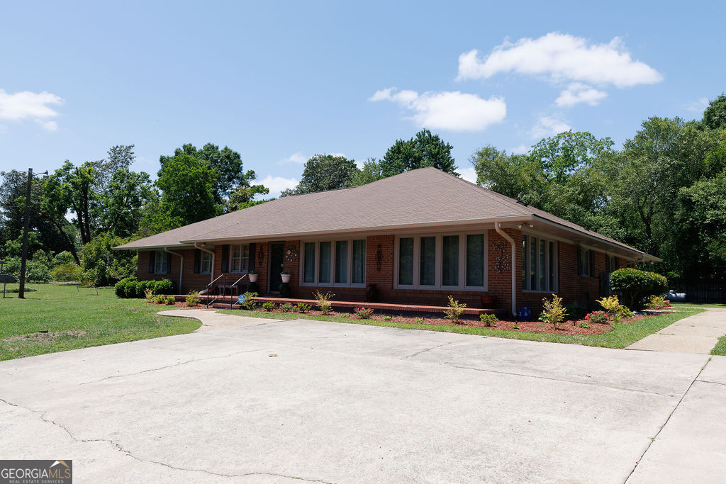 211 N Broad Street Buena Vista GA 31803
