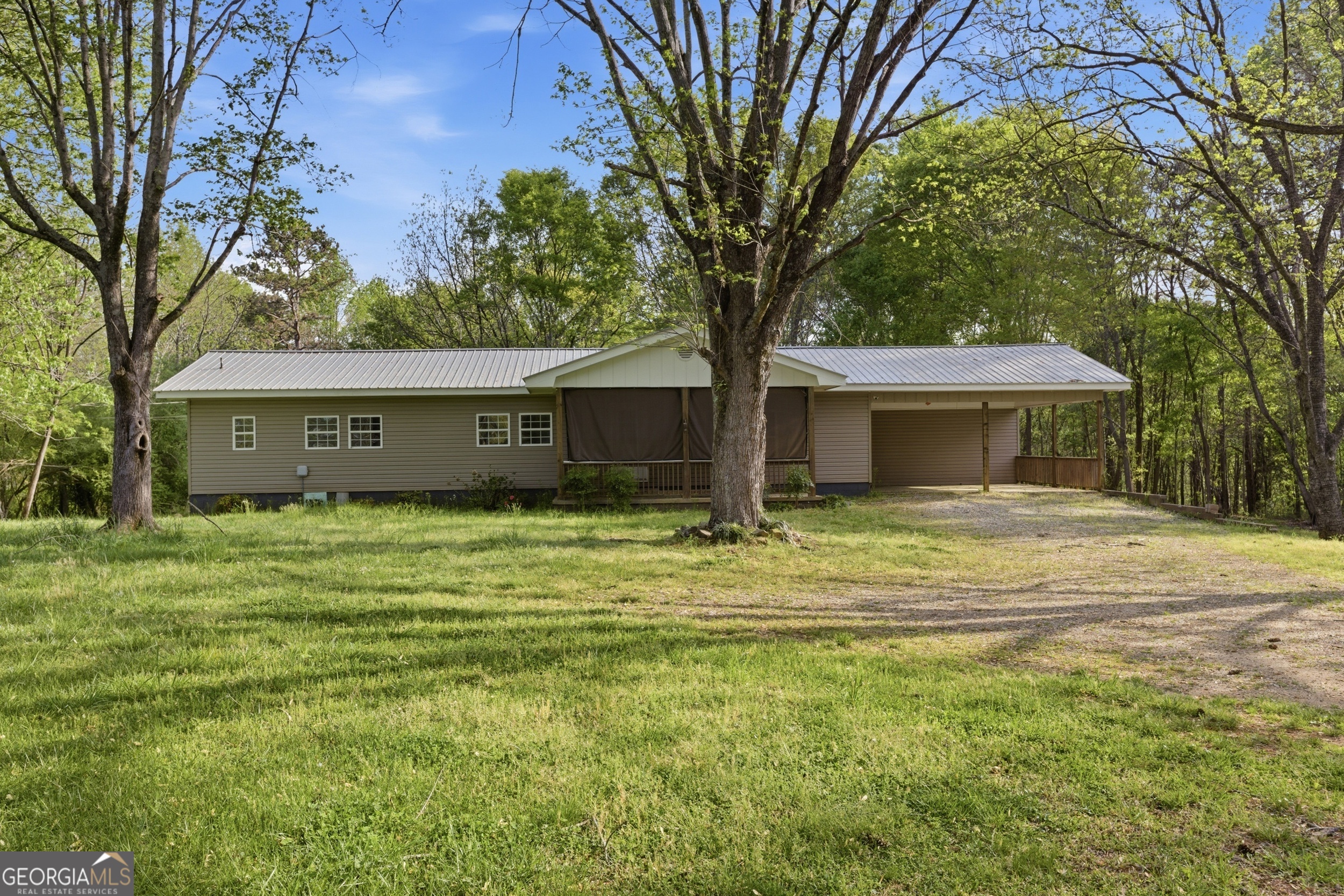 6668 Belton Bridge Road Lula GA 30554
