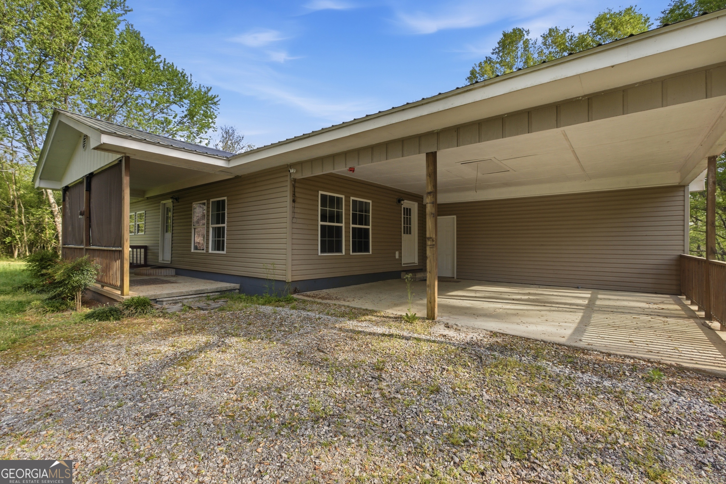 6668 Belton Bridge Road Lula GA 30554