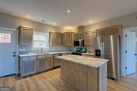 1378 Summit Trail Hiawassee GA 30546