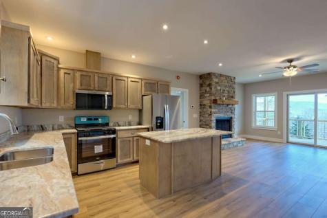 1378 Summit Trail Hiawassee GA 30546