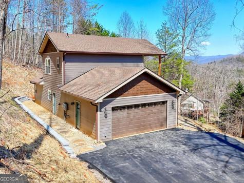 1378 Summit Trail Hiawassee GA 30546