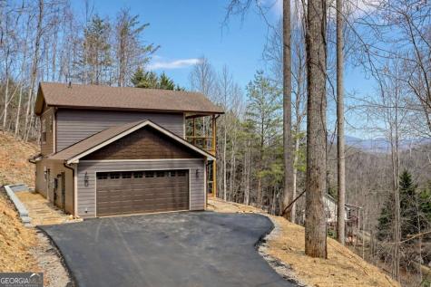 1378 Summit Trail Hiawassee GA 30546