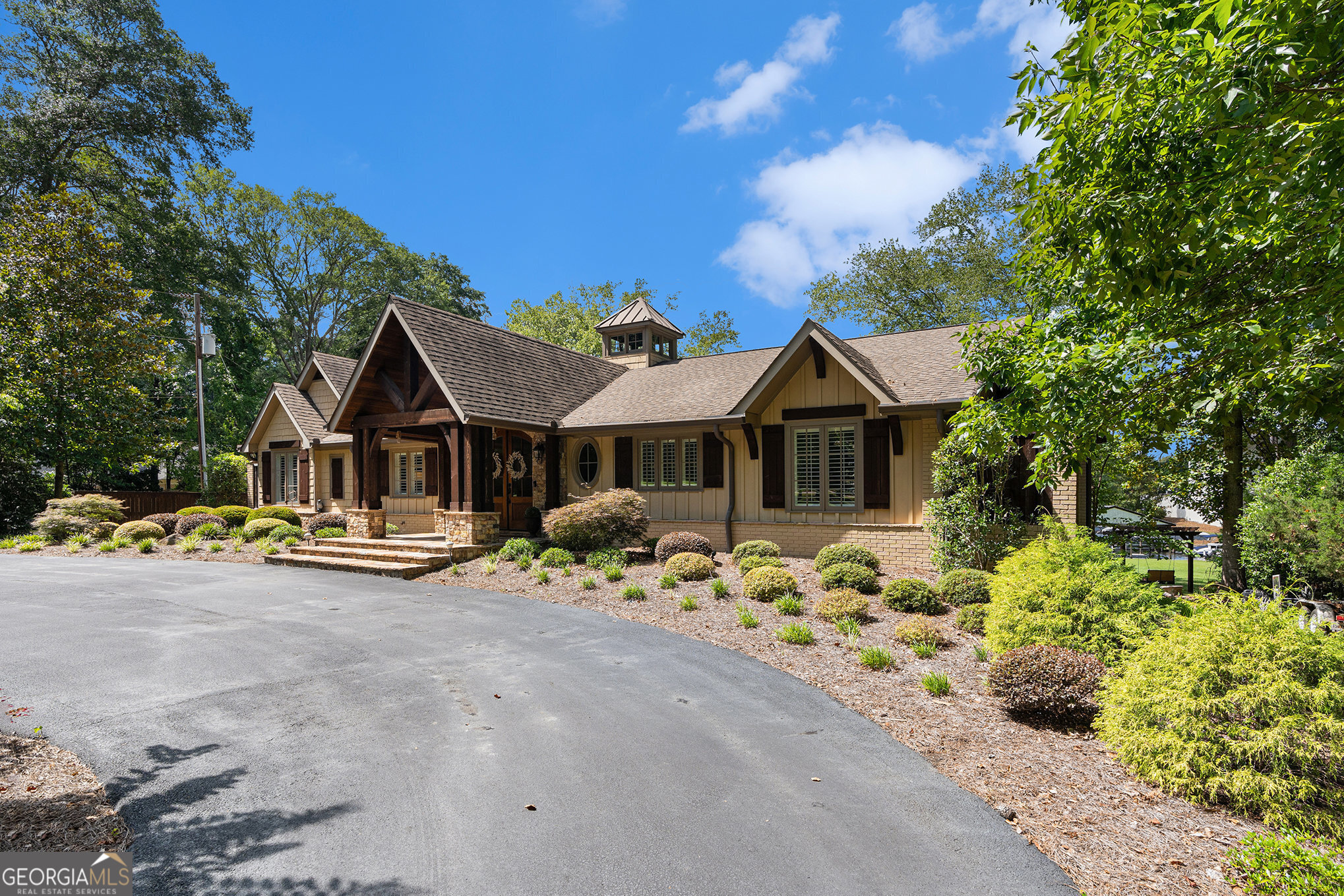 2484 Emerald Drive Jonesboro GA 30236