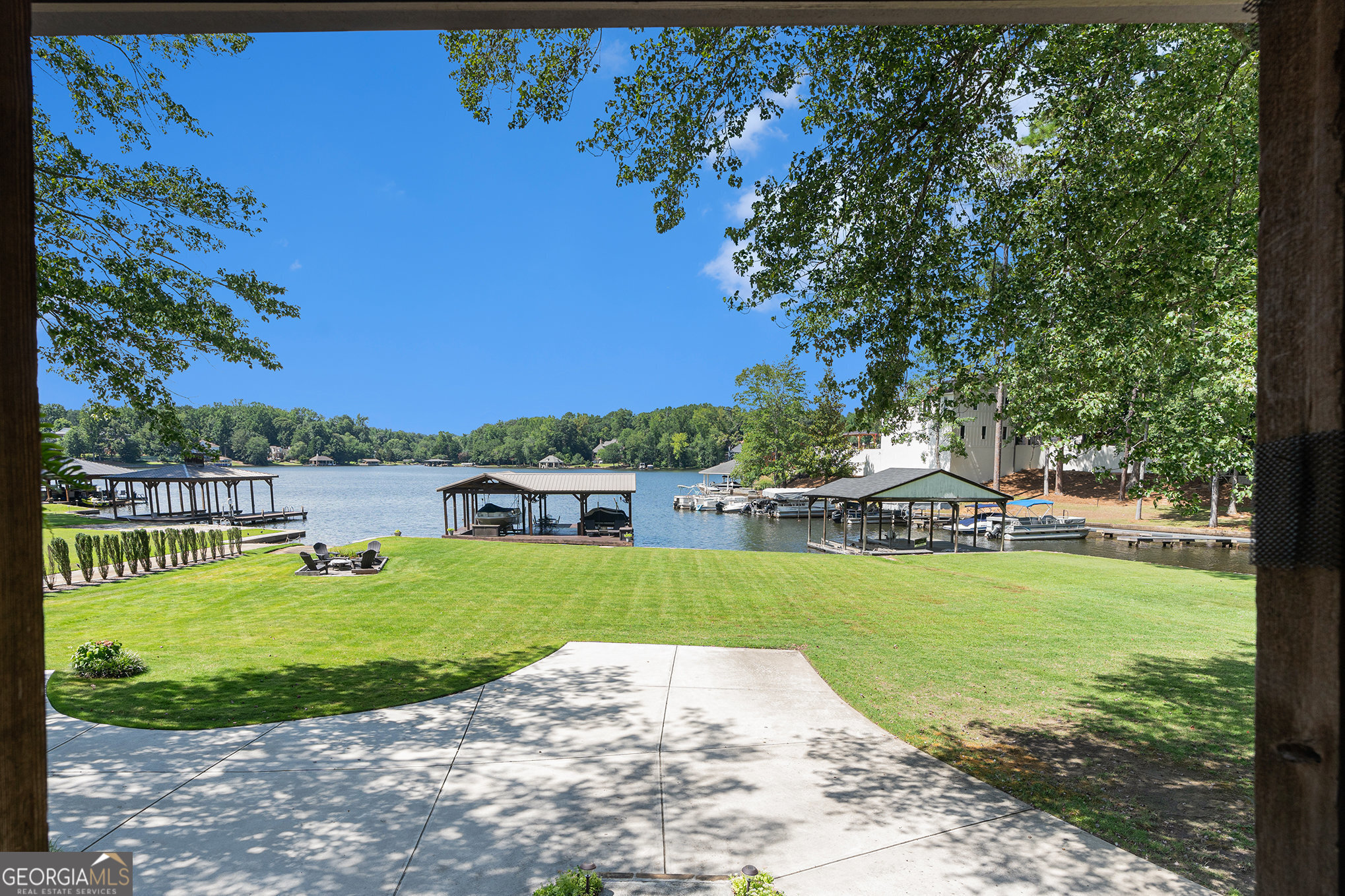 2484 Emerald Drive Jonesboro GA 30236
