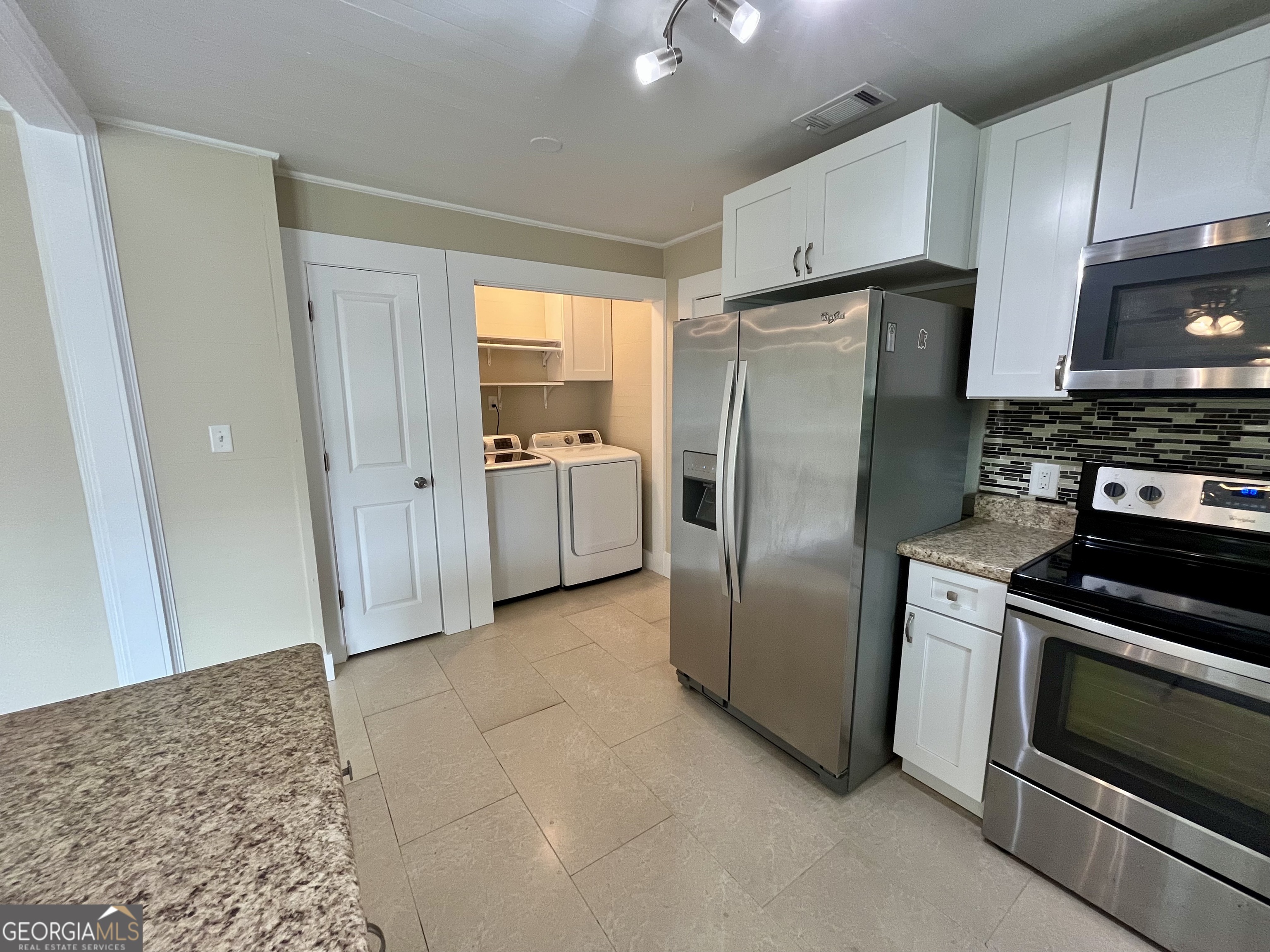 221 Bellview Street Winder GA 30680