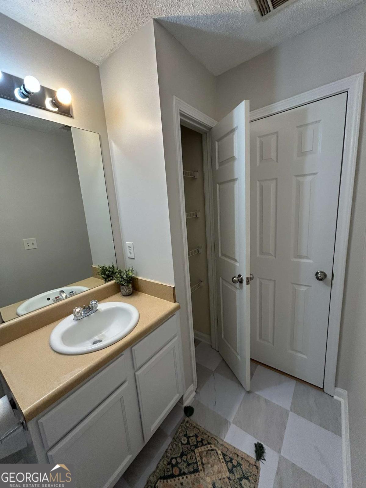 140 Stillwood Drive Newnan GA 30265