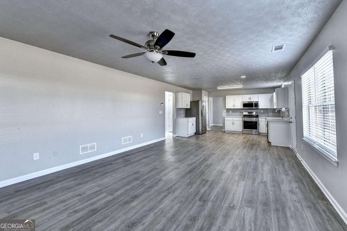 3184 English Ivy Lane Buford GA 30519