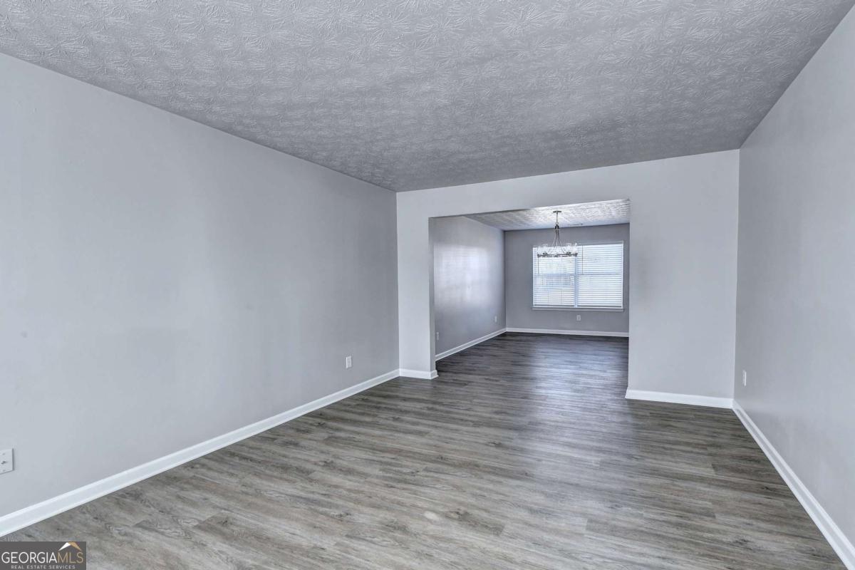 3184 English Ivy Lane Buford GA 30519