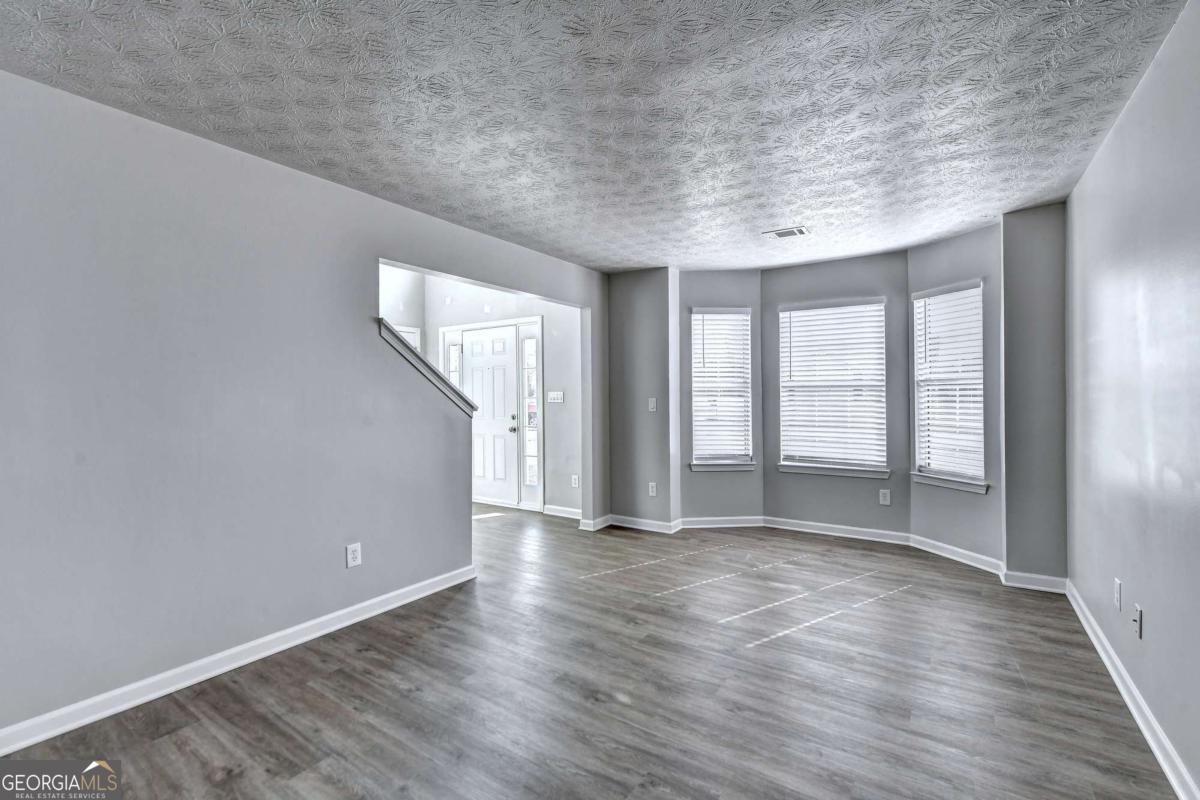 3184 English Ivy Lane Buford GA 30519