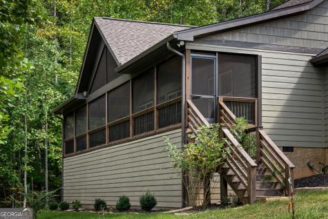 105 Loftis Mtn Road Blairsville GA 30512