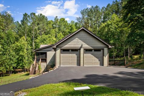 105 Loftis Mtn Road Blairsville GA 30512