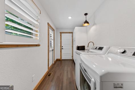 105 Loftis Mtn Road Blairsville GA 30512