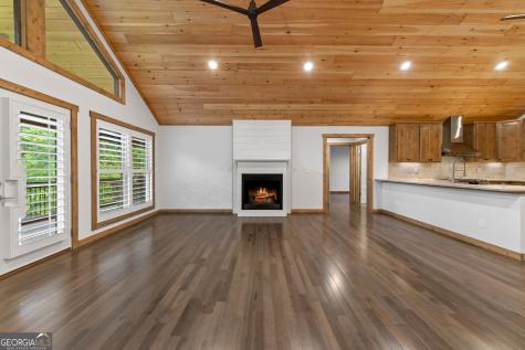 105 Loftis Mtn Road Blairsville GA 30512