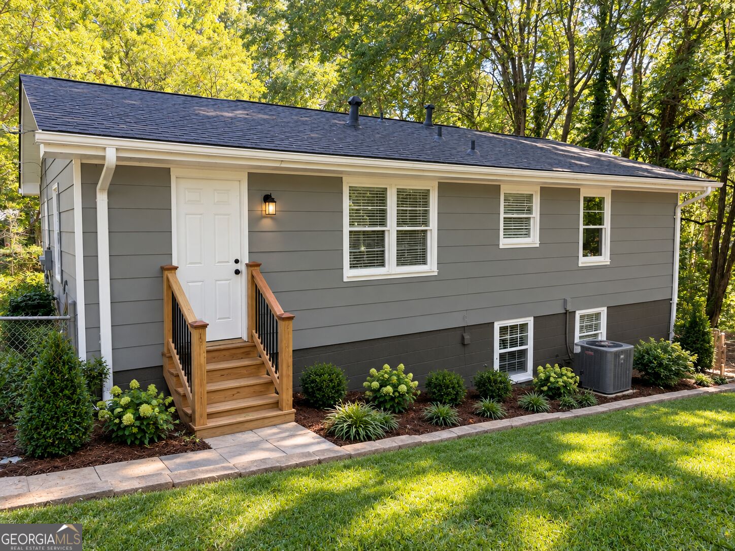 1724 E Mercer Drive Griffin GA 30223