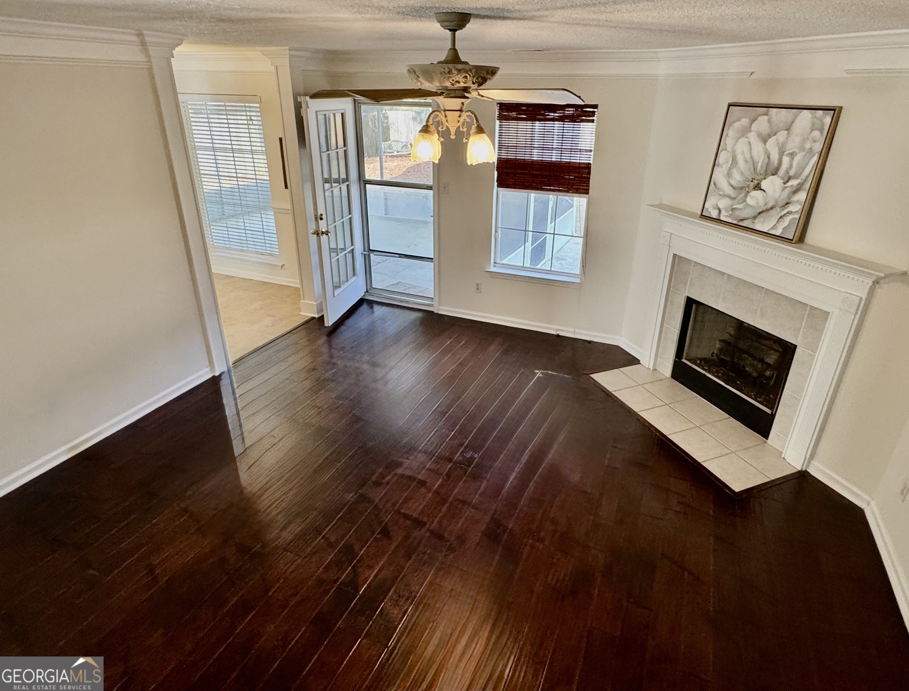 279 Longleaf Circle Pooler GA 31322