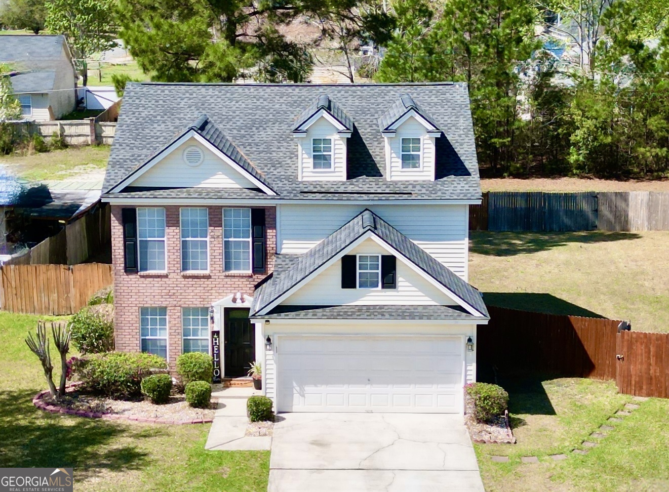 279 Longleaf Circle Pooler GA 31322
