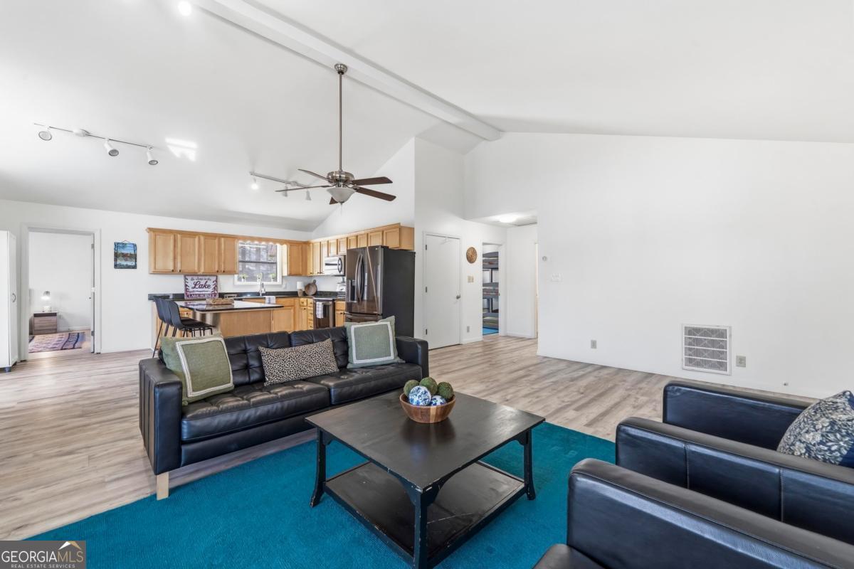 268 W River Bend Drive Eatonton GA 31024