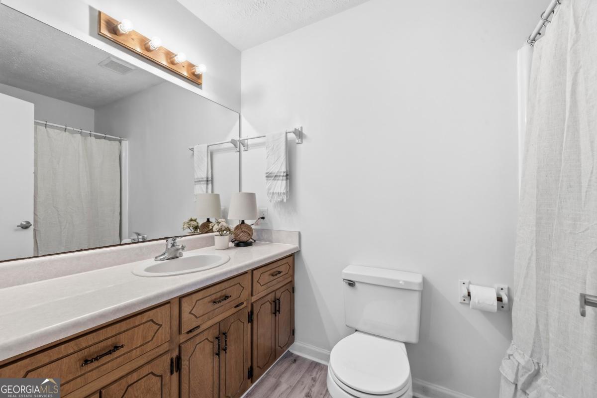 268 W River Bend Drive Eatonton GA 31024