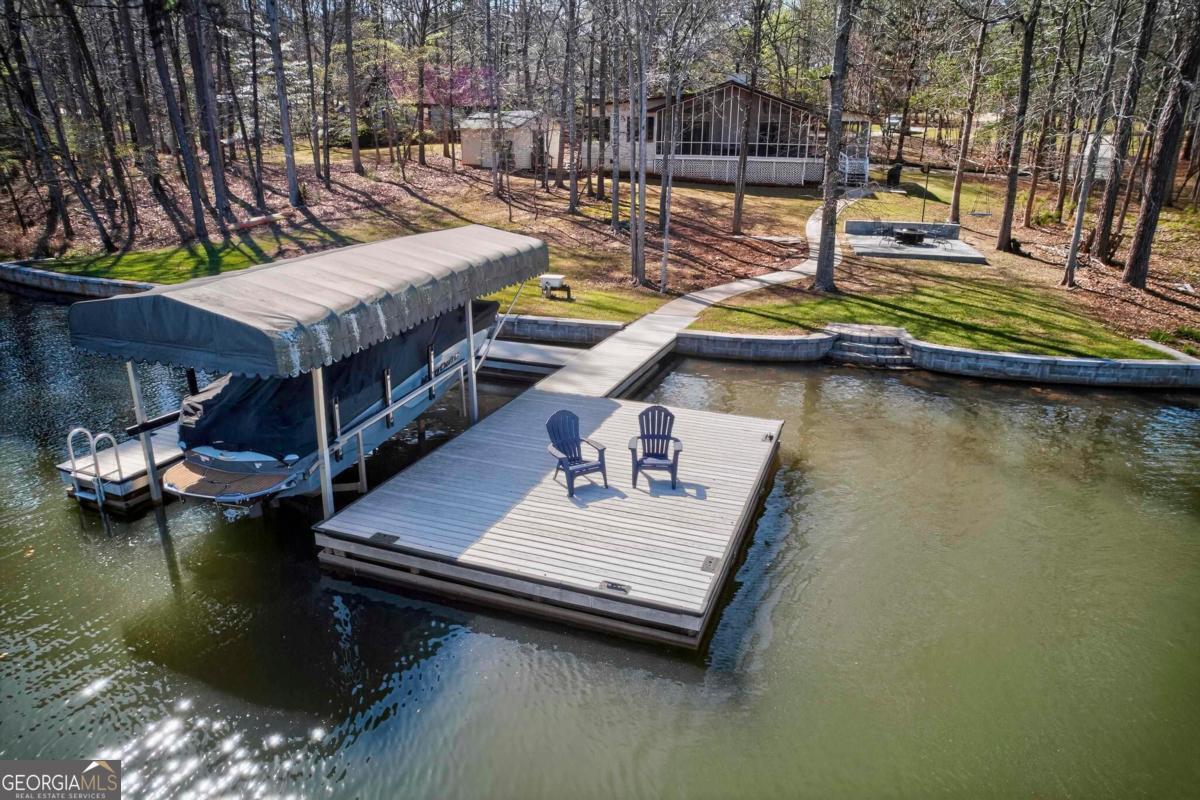 268 W River Bend Drive Eatonton GA 31024