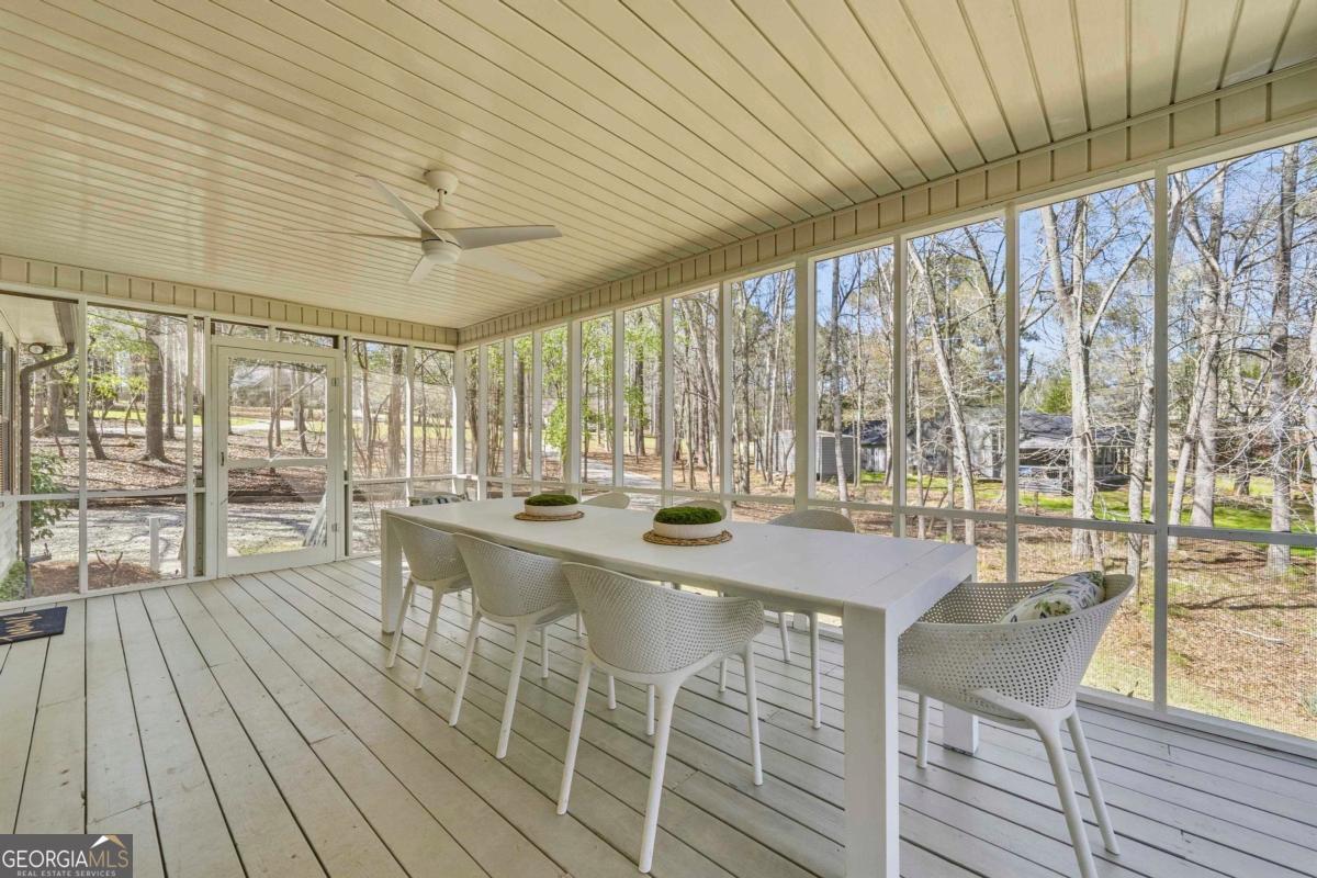 268 W River Bend Drive Eatonton GA 31024