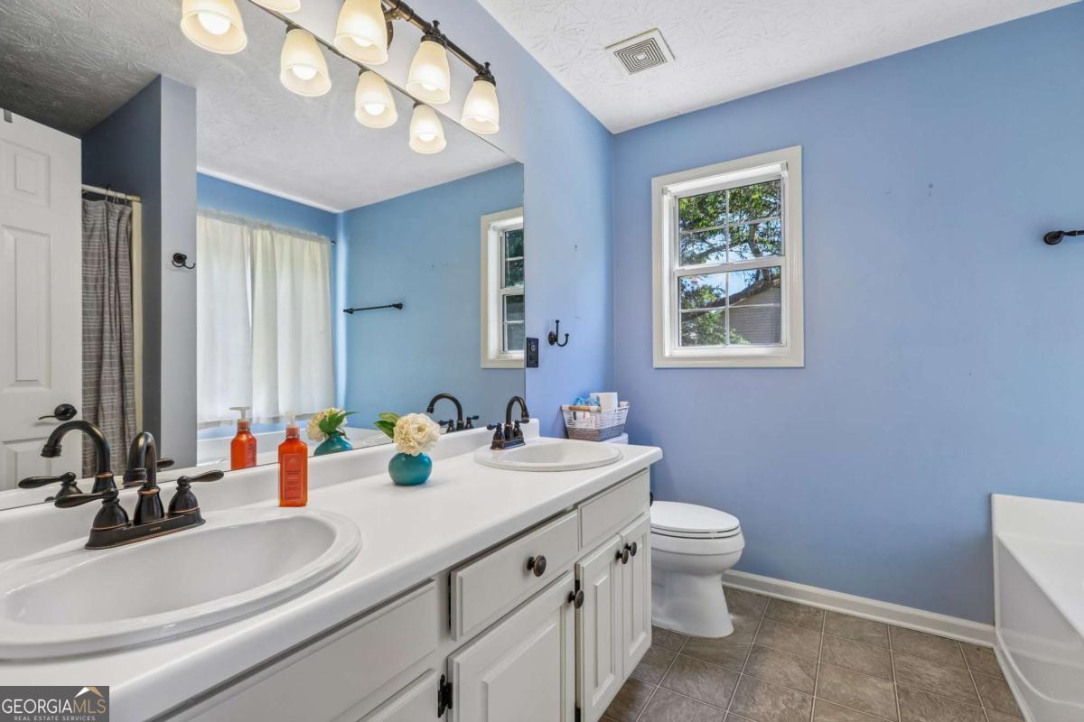 1568 Wynfield Drive Auburn GA 30011