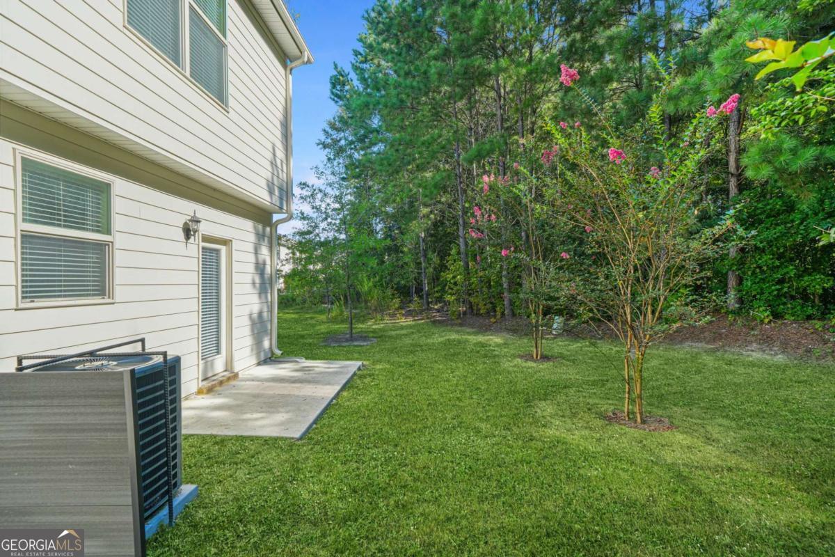 6256 Trickle Bend Atlanta GA 30349