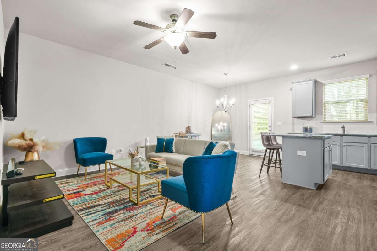6256 Trickle Bend Atlanta GA 30349