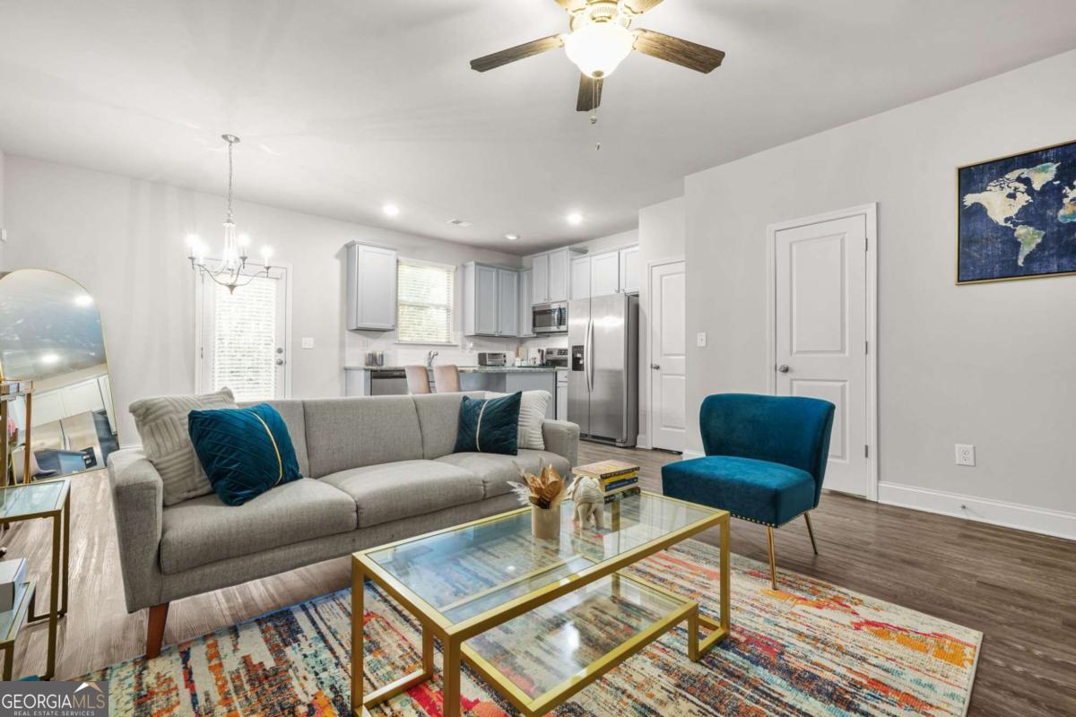 6256 Trickle Bend Atlanta GA 30349