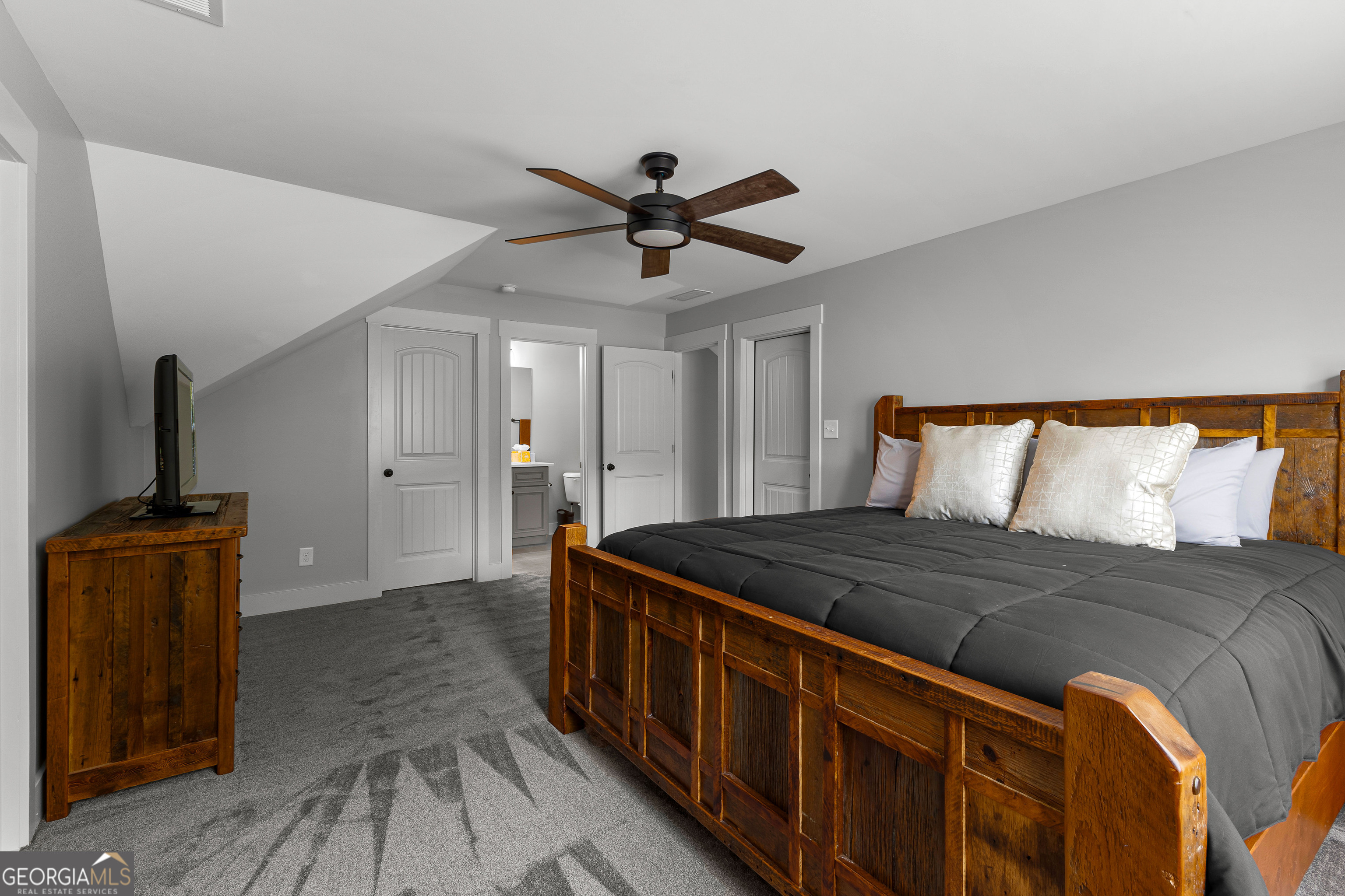 27 Dorian Court Newnan GA 30265