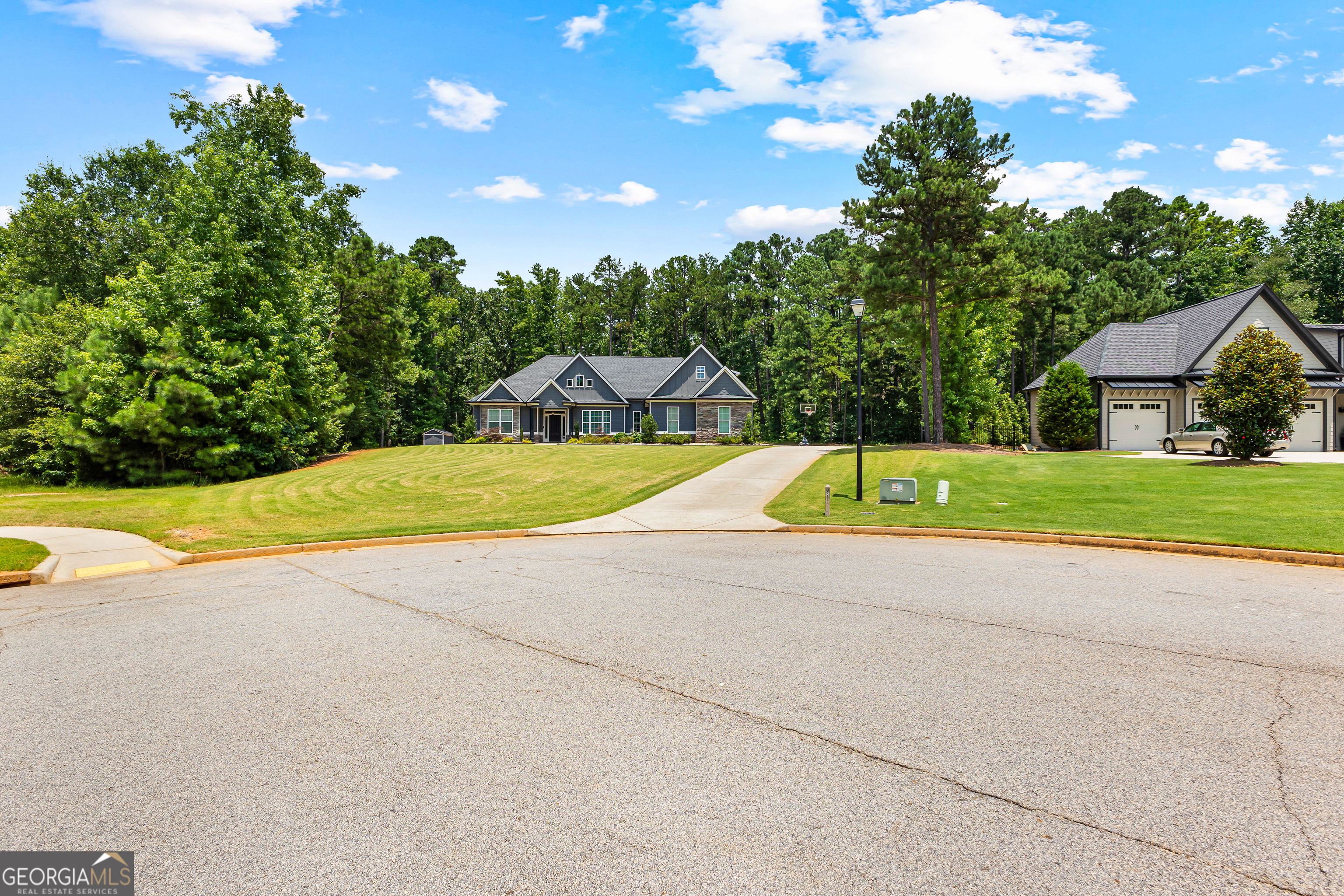 27 Dorian Court Newnan GA 30265