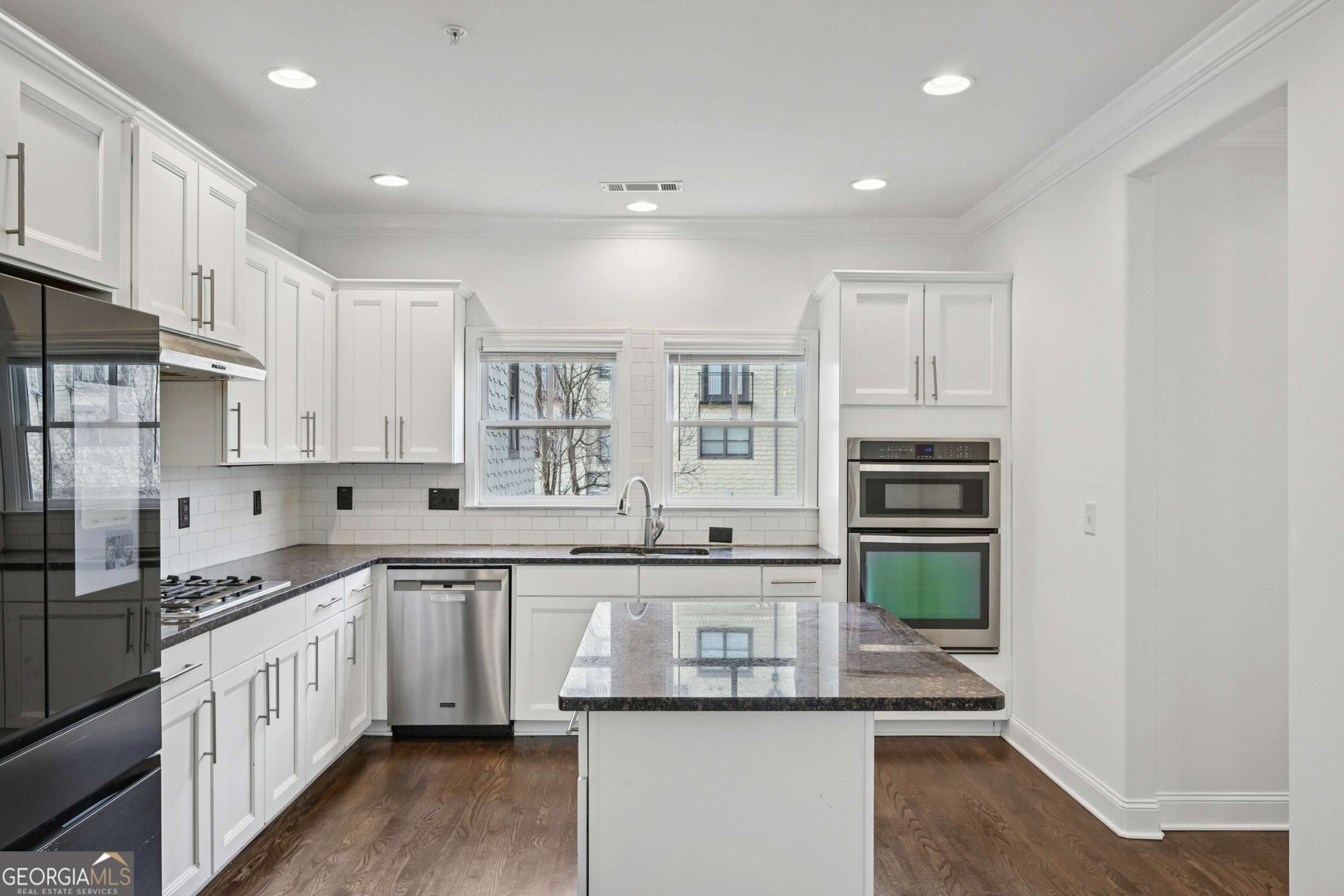 255 Southerland Terrace Atlanta GA 30307