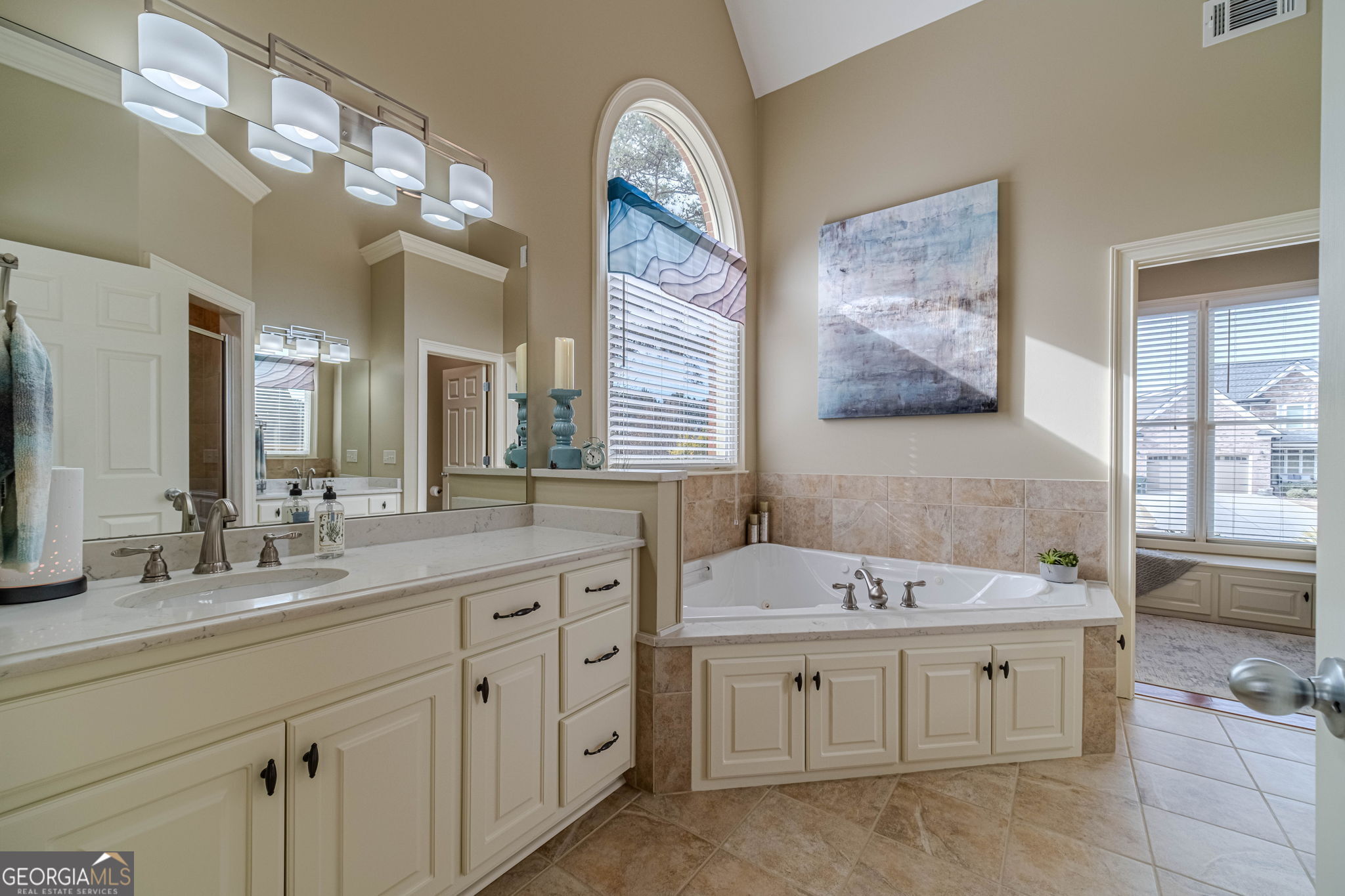 1409 Silver Thorne Court Loganville GA 30052