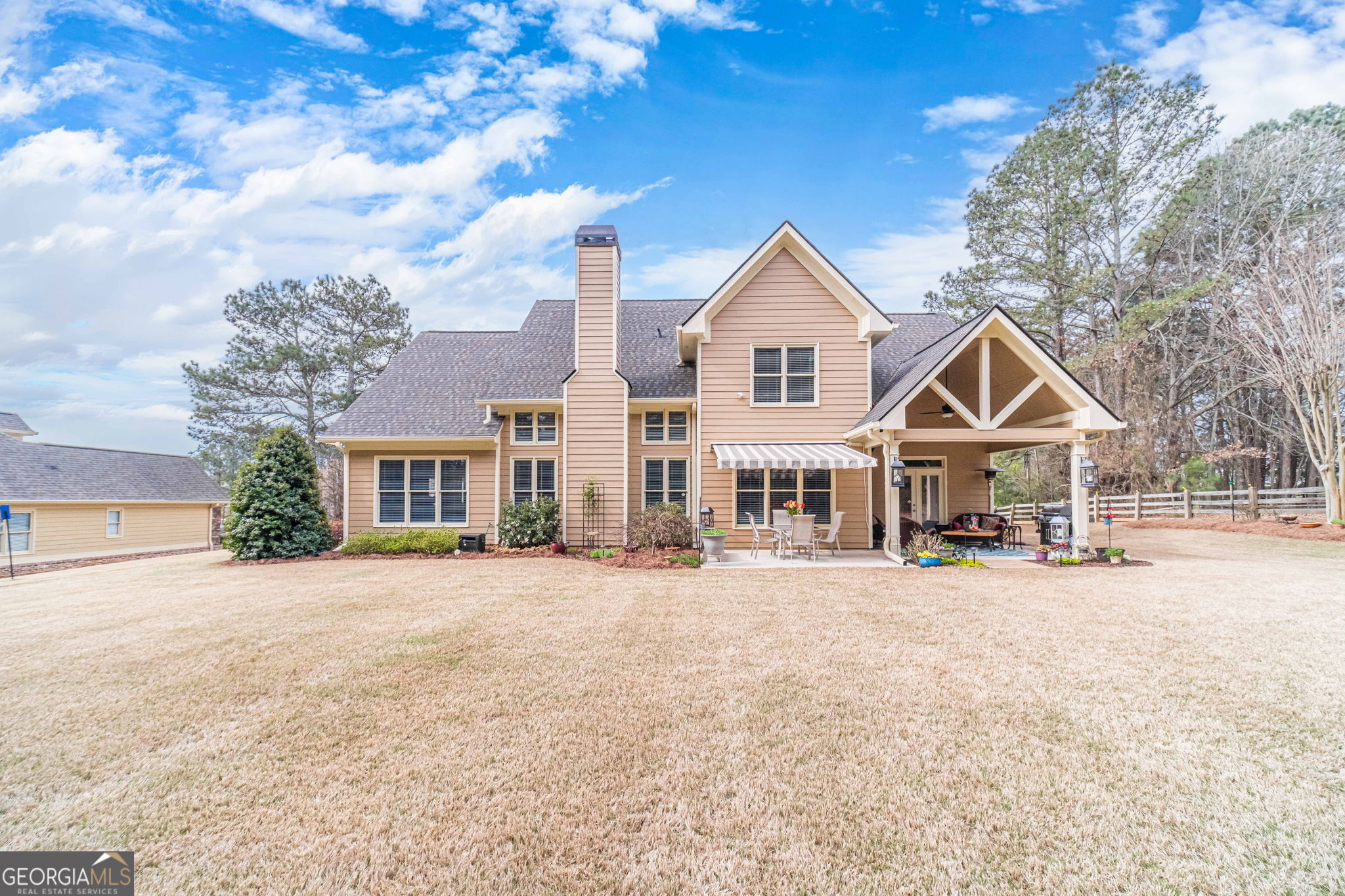 1409 Silver Thorne Court Loganville GA 30052