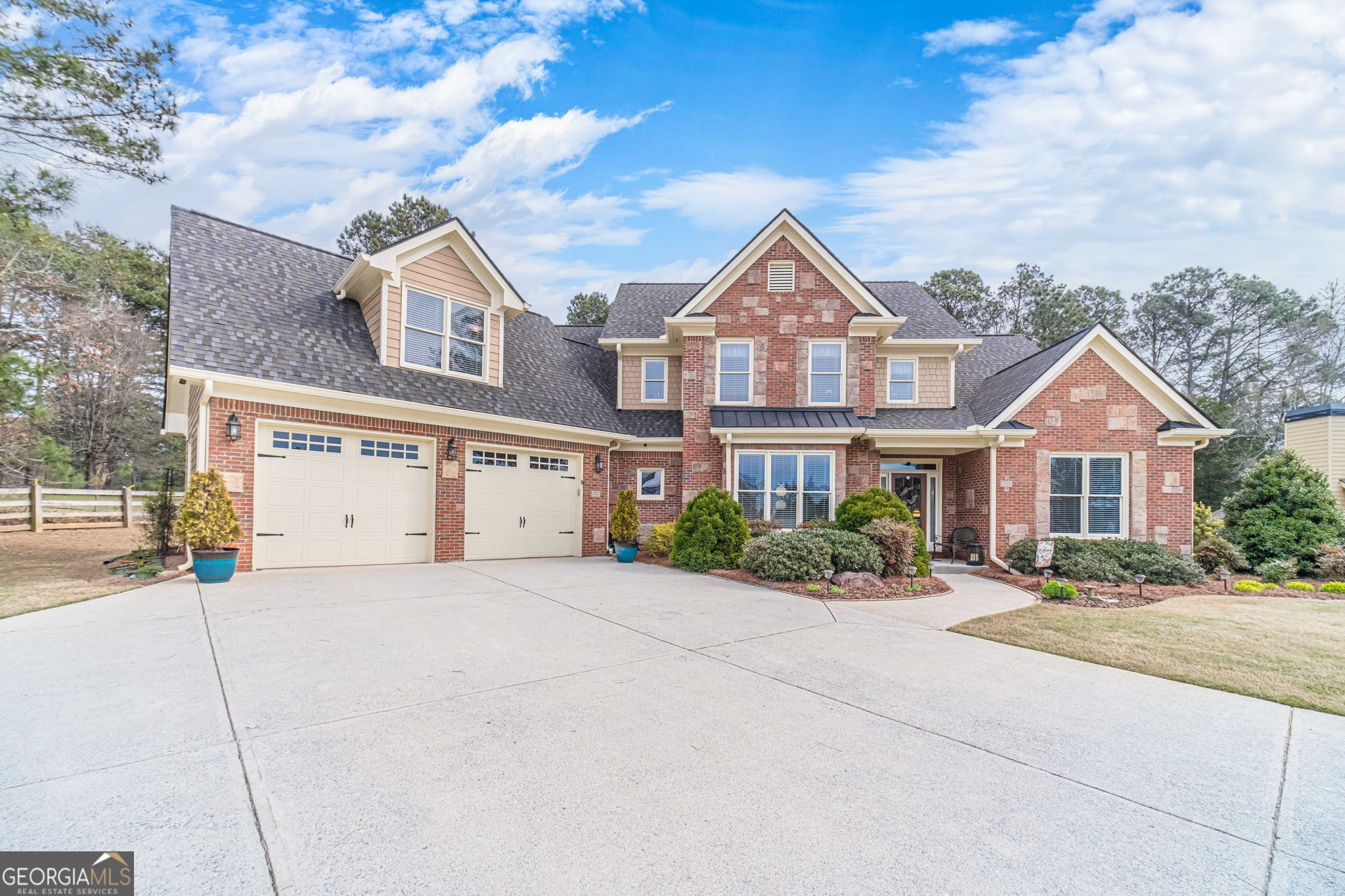 1409 Silver Thorne Court Loganville GA 30052