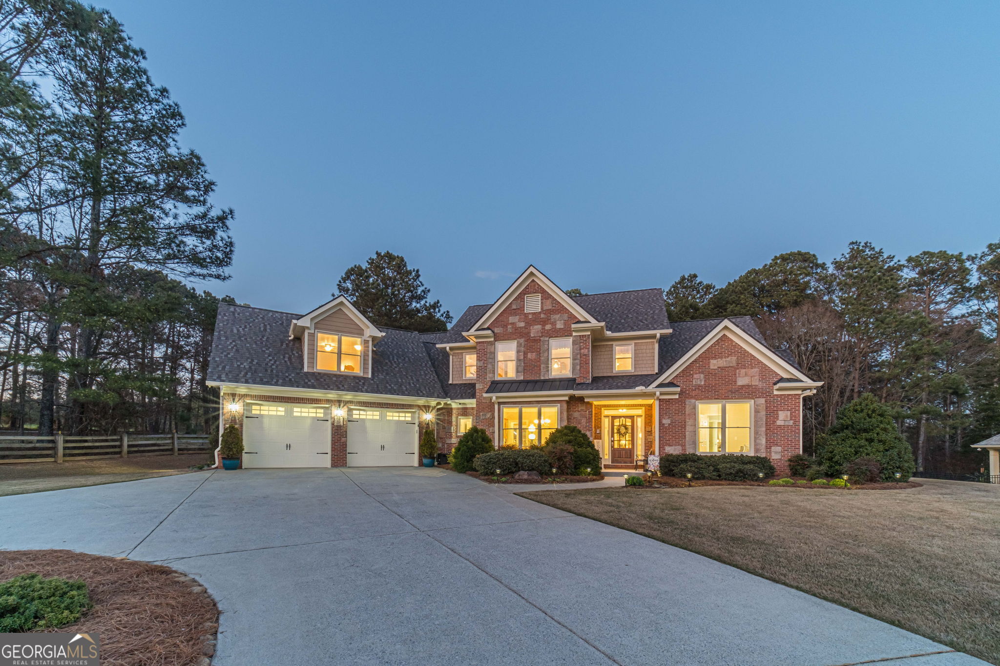1409 Silver Thorne Court Loganville GA 30052