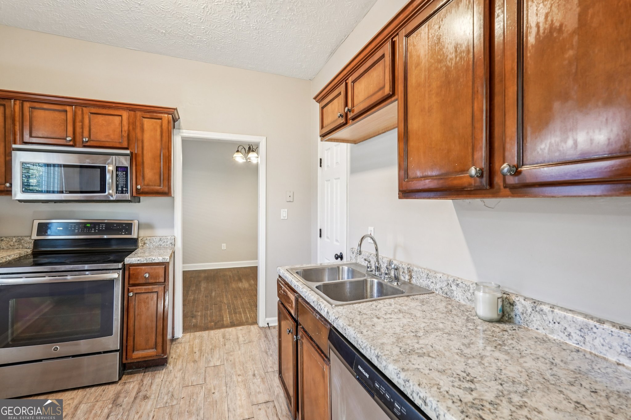 1450 Saint Francis Avenue East Point GA 30344