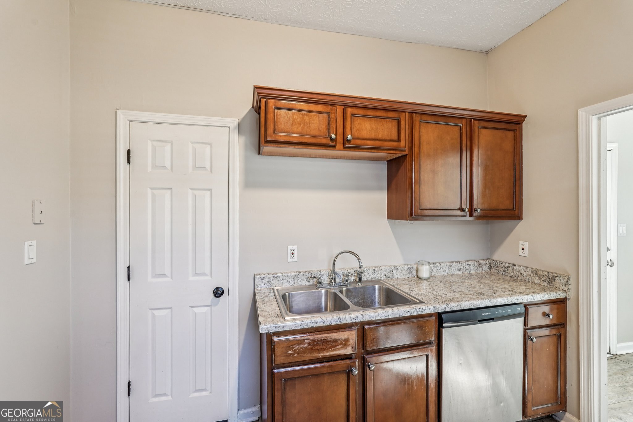 1450 Saint Francis Avenue East Point GA 30344