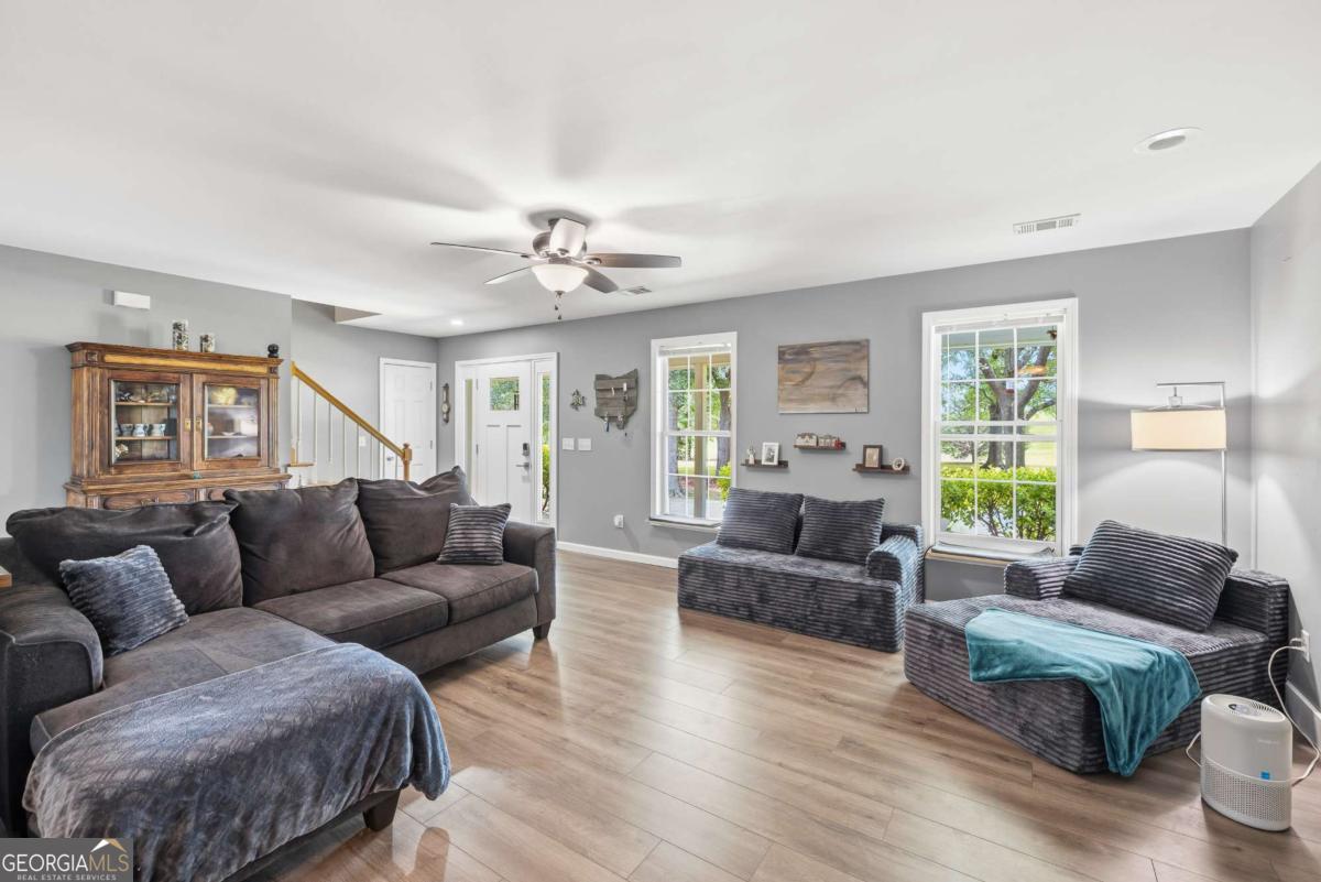 284 Poplar Creek Road Stephens GA 30667