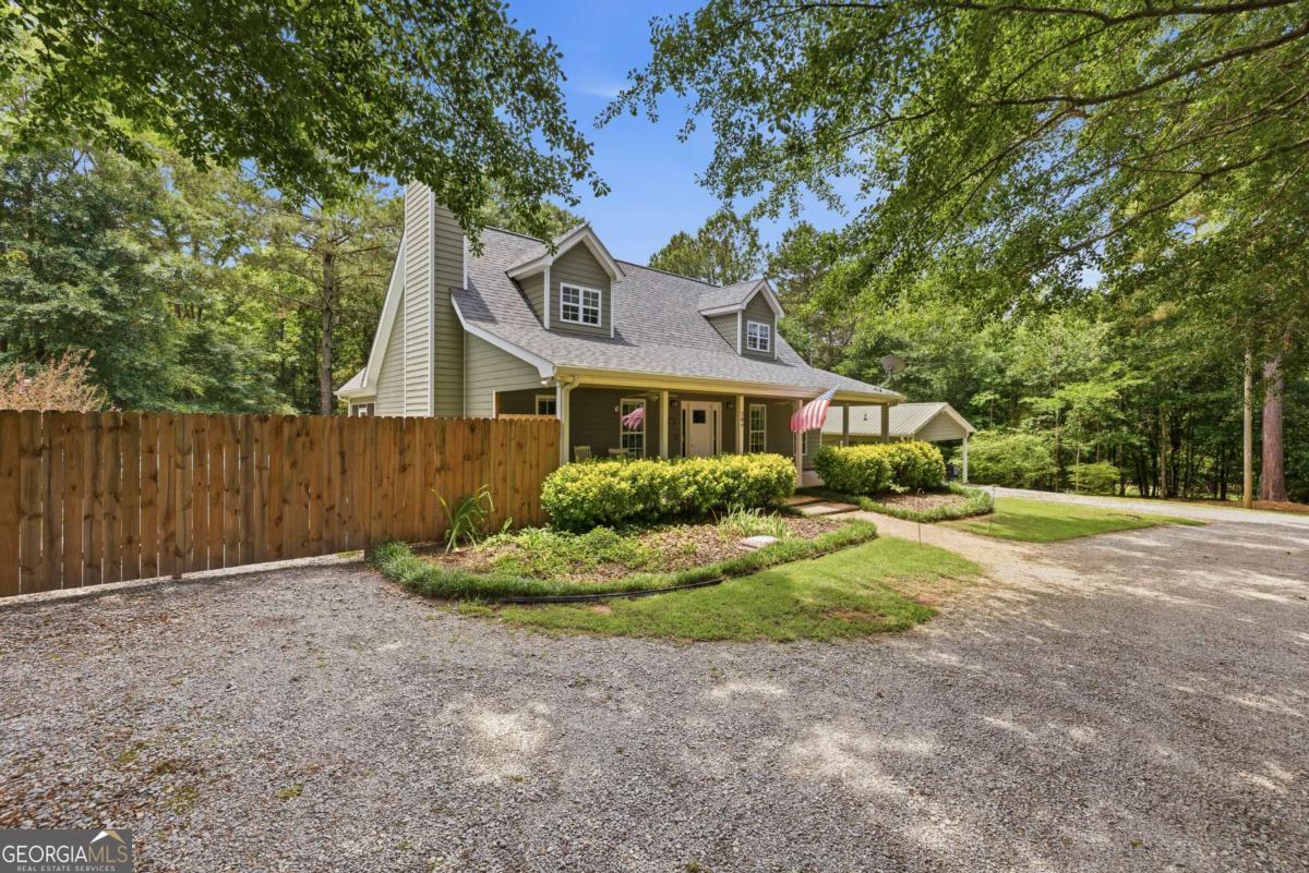 284 Poplar Creek Road Stephens GA 30667