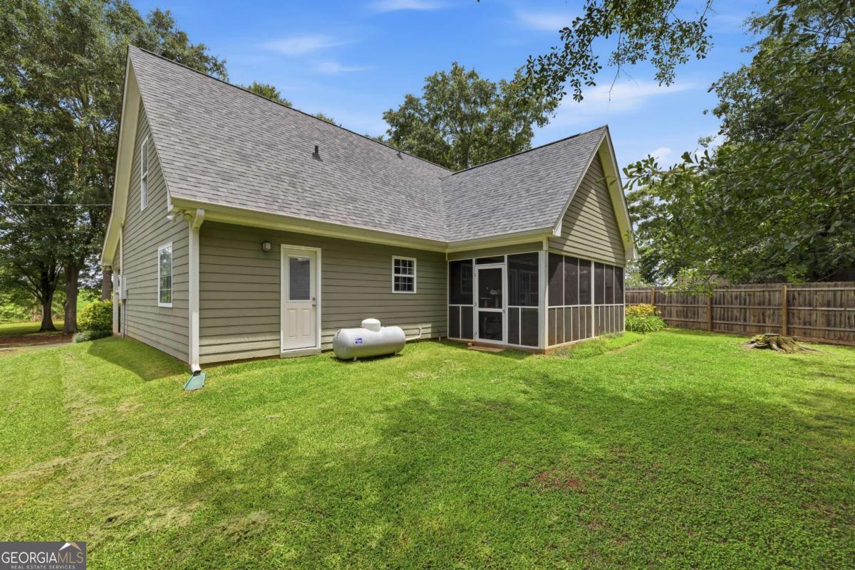 284 Poplar Creek Road Stephens GA 30667